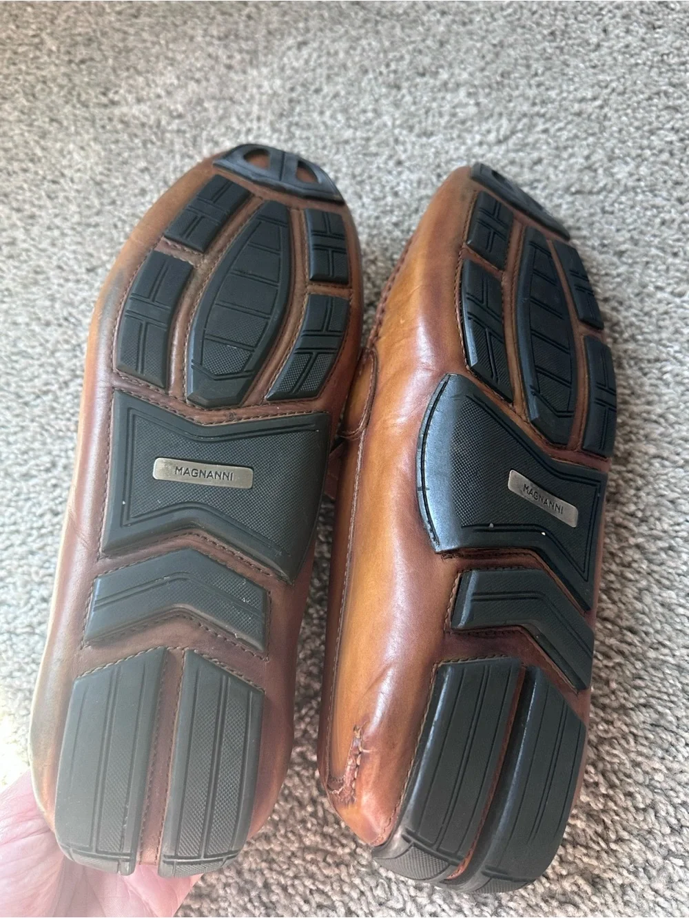 Magnanni hand polished